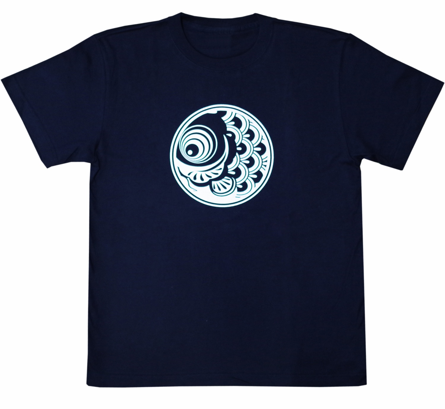 【鯉のぼりを可愛くデザインしたプリントTシャツ！鯉のぼりTシャツ大人用】丸鯉　黒地に白プリント