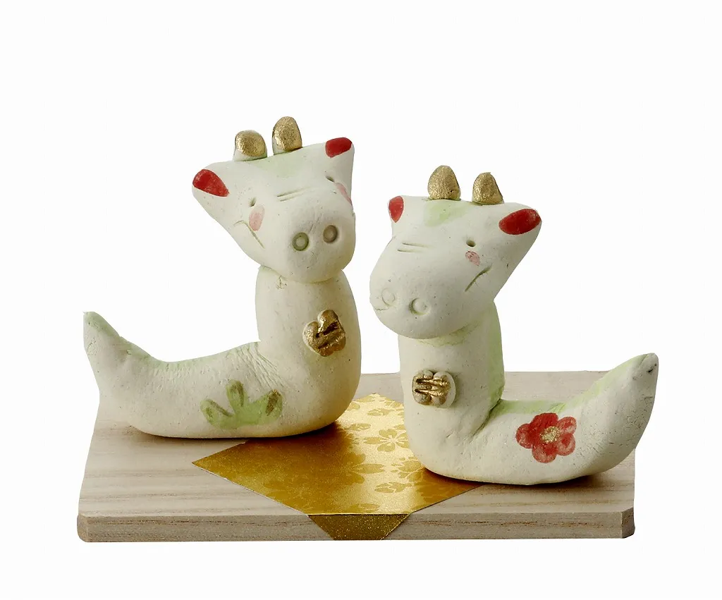 【ご紹介します！安心の日本製！クラフトマンハウスの陶磁器の縁起物！】龍 ほのぼの組飾り